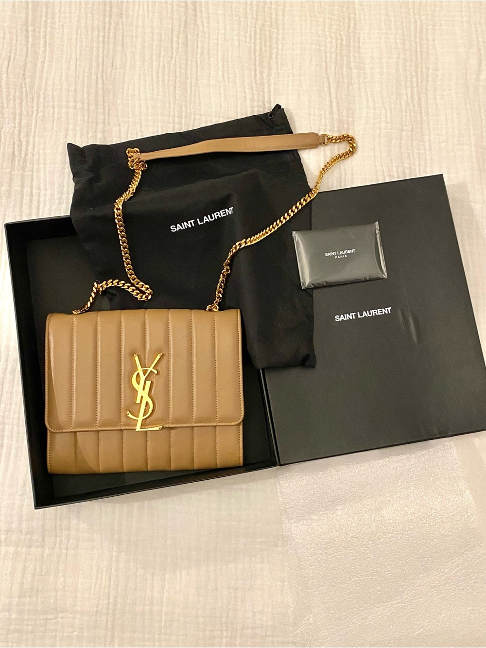 NEW Rare YSL Yves Saint Laurent Vicky Crossbody Purse Bag Peru Nude Camel Loulou